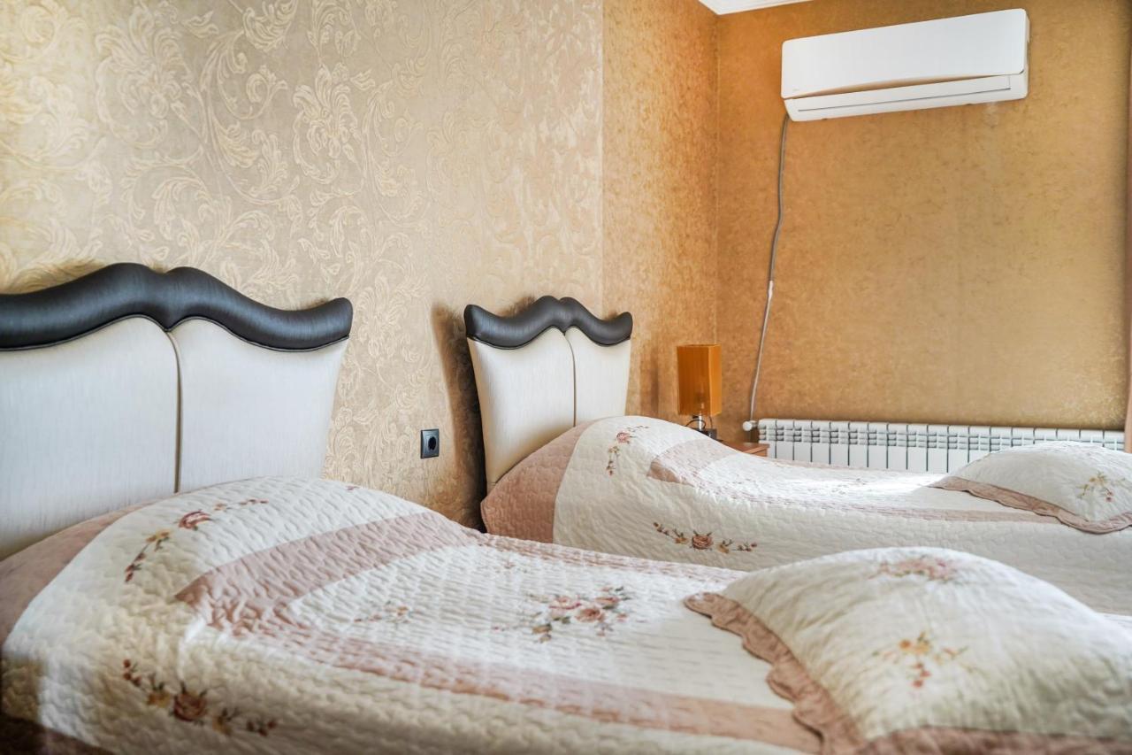 Natali Hotel Borzsomi Kültér fotó