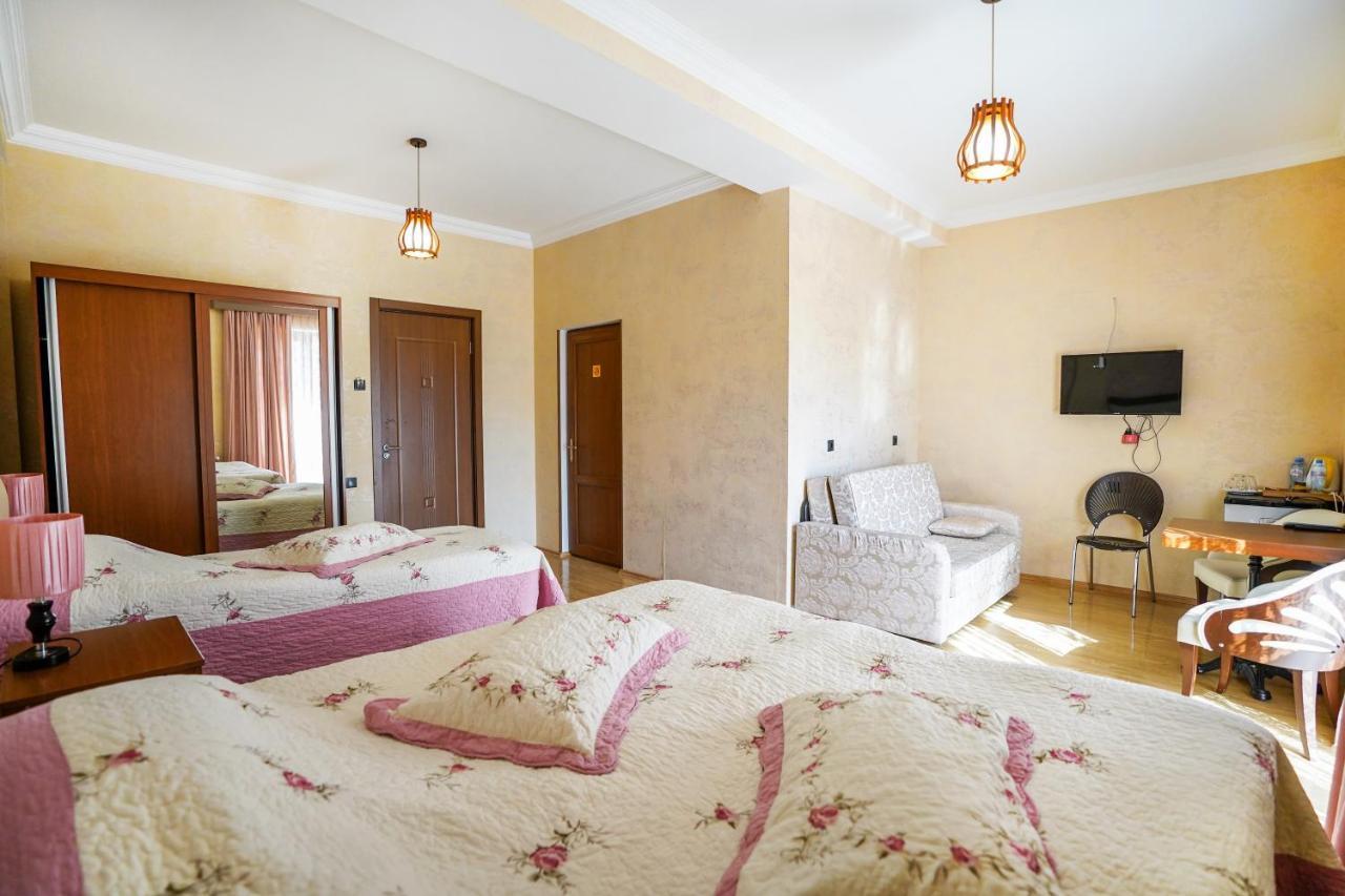 Natali Hotel Borzsomi Kültér fotó