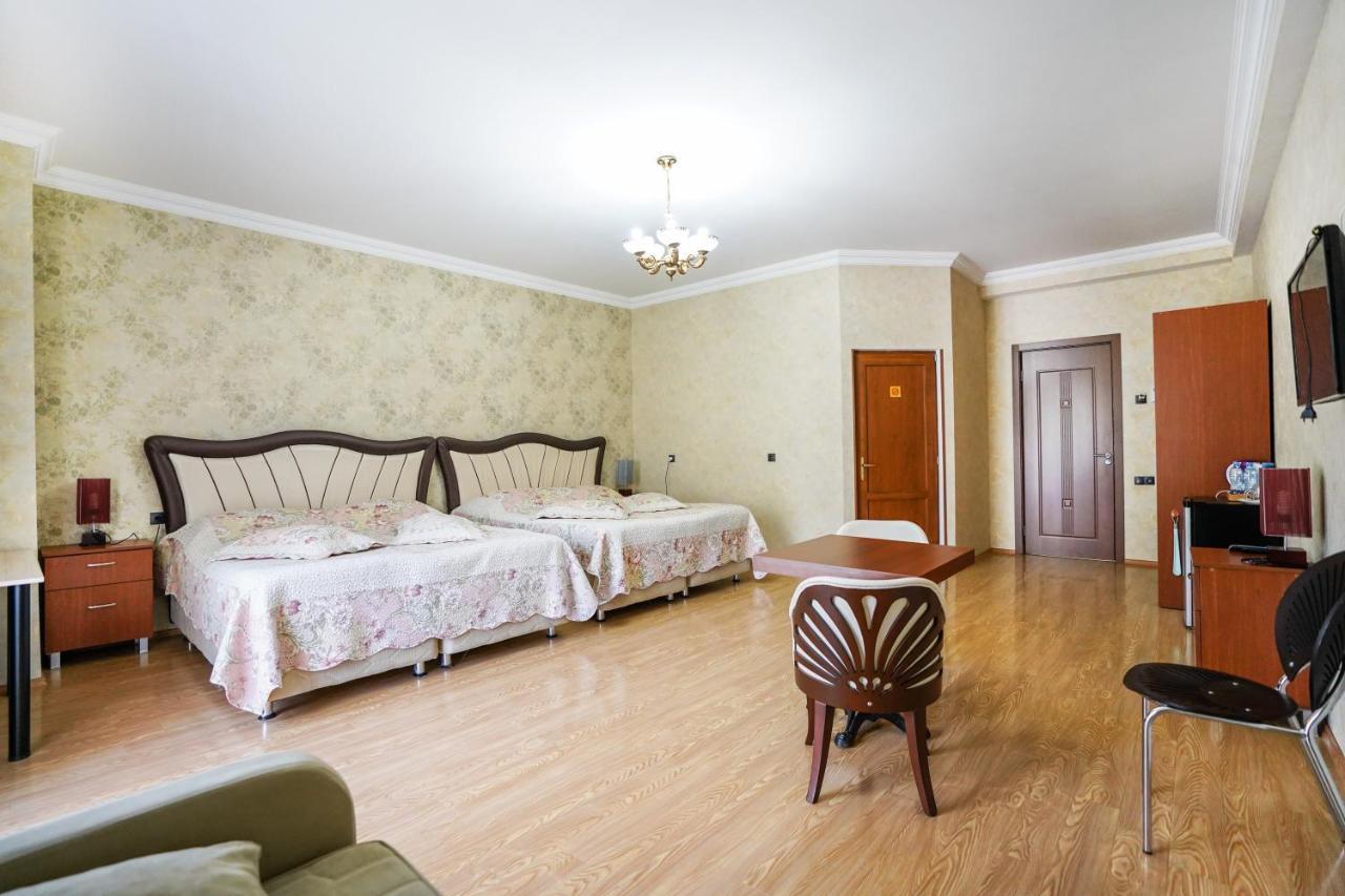 Natali Hotel Borzsomi Kültér fotó